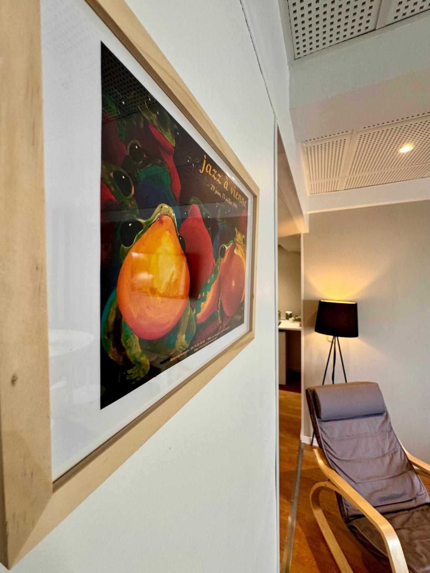Appartement Lumineux Et Renove Pres De Montmartre "Amelie" Париж Экстерьер фото